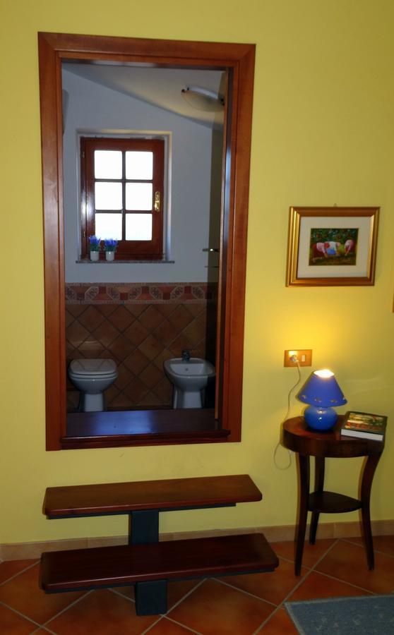Bb Doliahouse Bed & Breakfast Dolianova Room photo